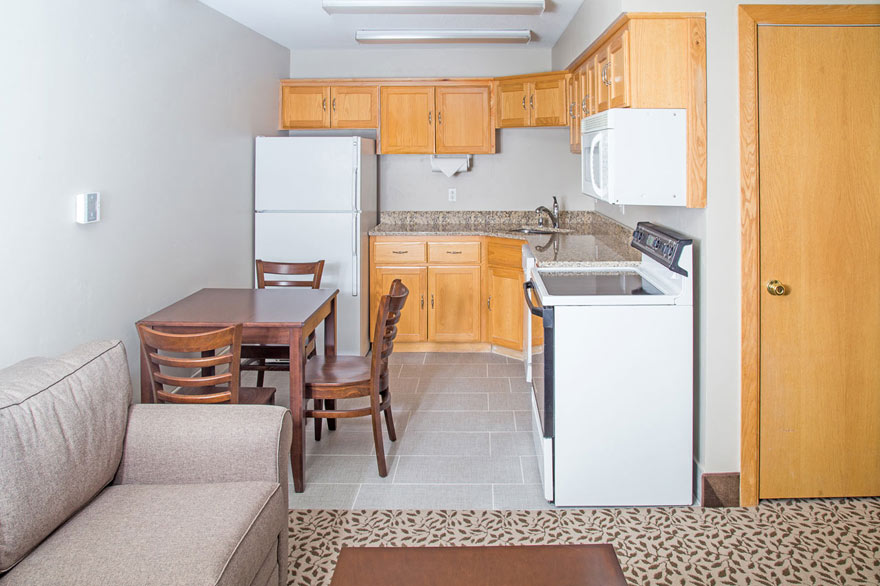 Gray Wolf Junior Suite Kitchen