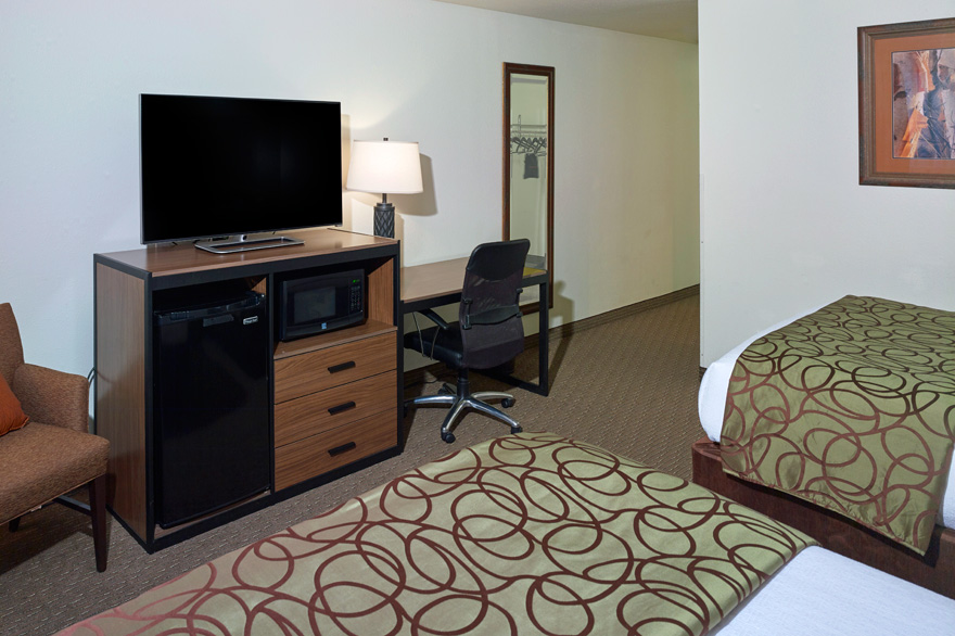 2 Queen Bed room at The Ridgeline Hotel at Yellowstone