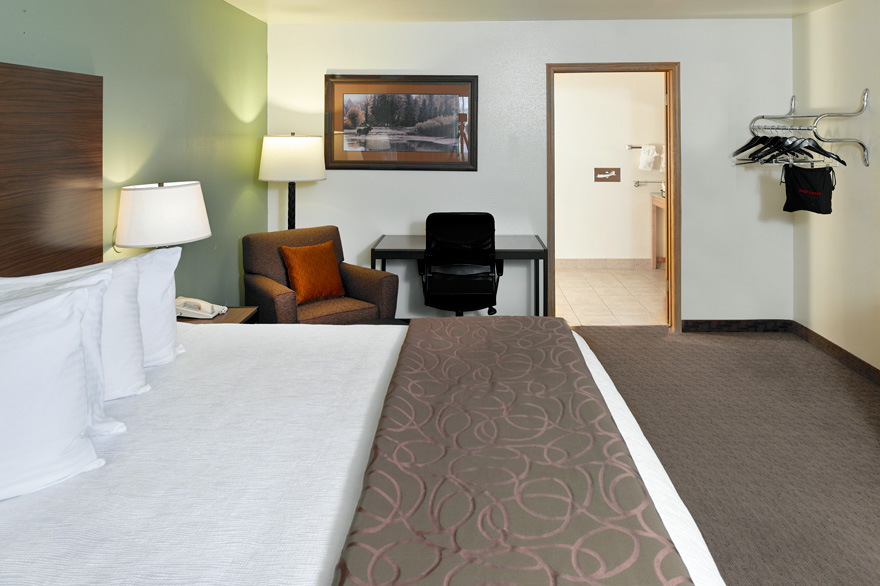 ADA Mountain View Room with 1 King Bed at The Ridgeline Hotel at Yellowstone