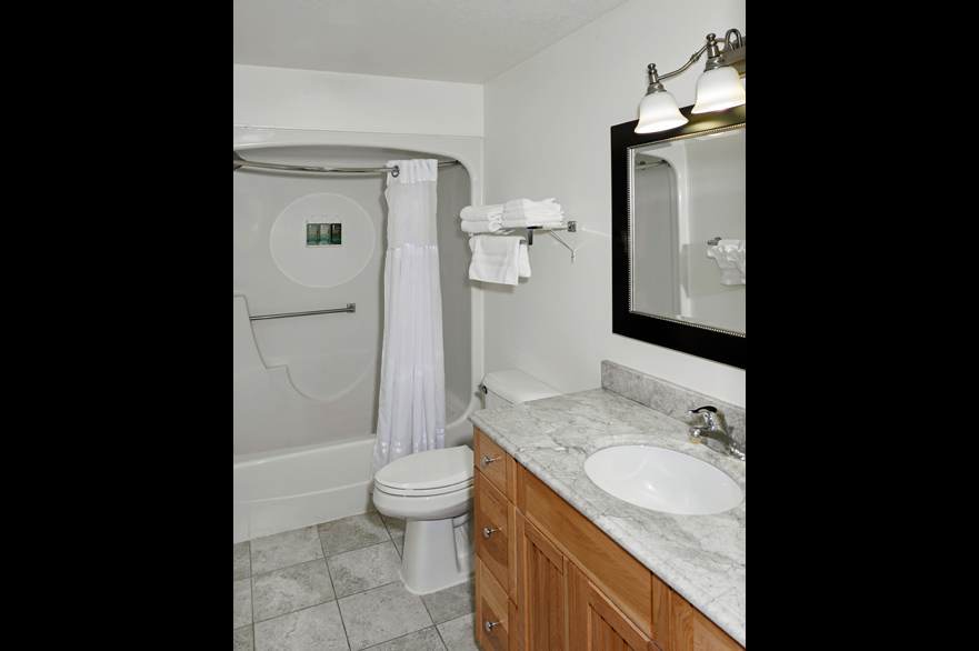 Mountain View Suite bathroom at The Ridgeline Hotel at Yellowstone