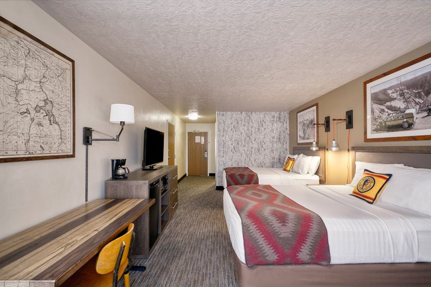 ADA Deluxe Double Queen room at Yellowstone Park Hotel