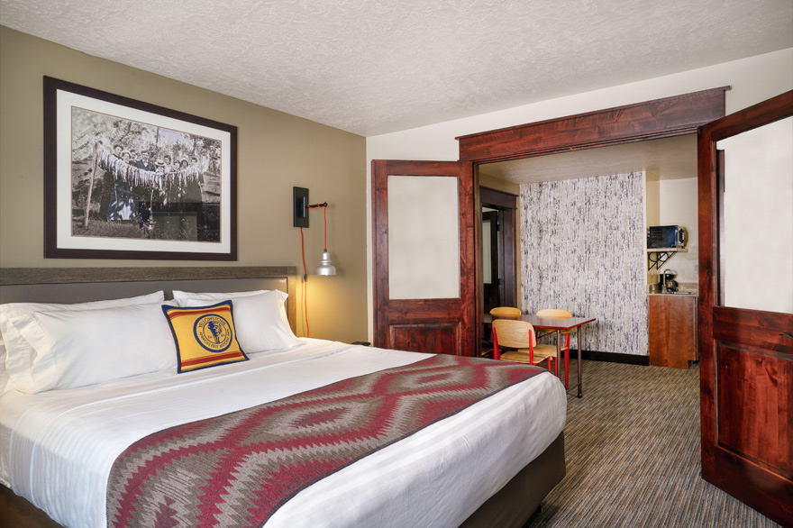Yellowstone Park Hotel Luxury Suite