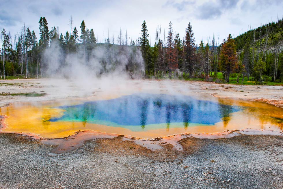 Emerald Pool on a sunny day